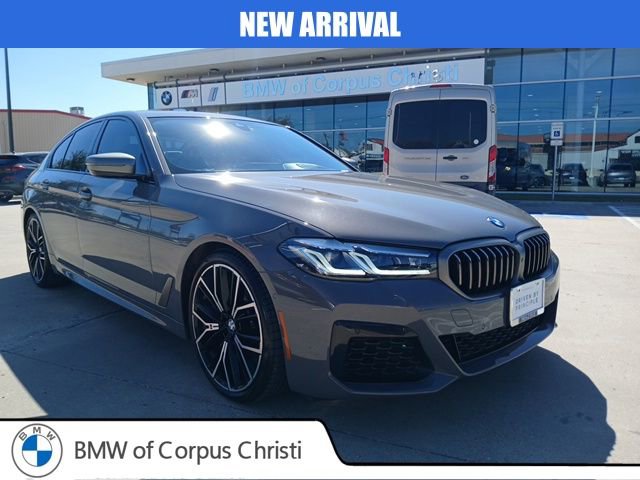 Used 2021 BMW M550i xDrive w/ Executive Package image 1