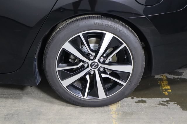 Used 2023 Nissan Maxima SV w/ Floor Mat Group FWD image 42