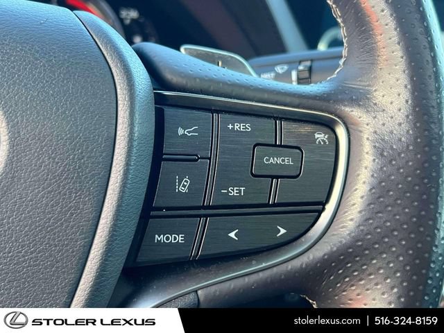 Used 2018 Lexus LS 500 F Sport w/ Accessory Package (Z1) AWD/4WD image 28
