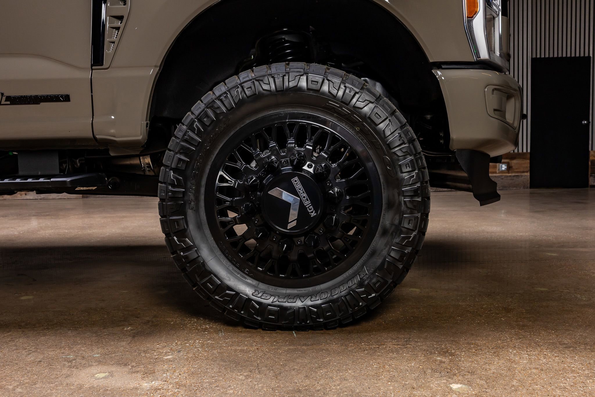 Used 2026 Ford F350 XLT w/ 360-Degree Camera Package image 12