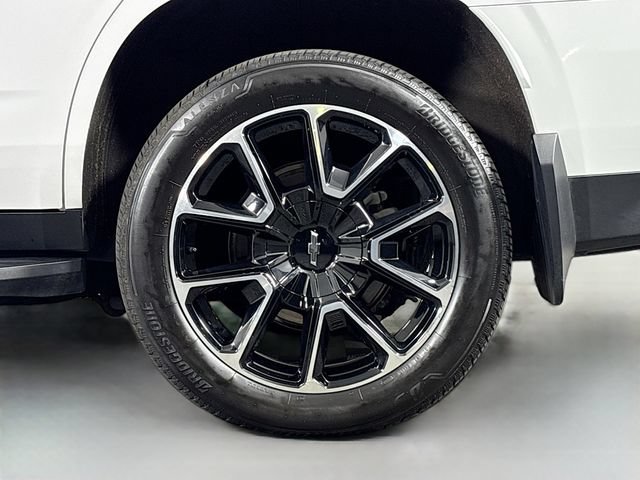 Used 2024 Chevrolet Tahoe RST w/ Luxury Package AWD/4WD image 33