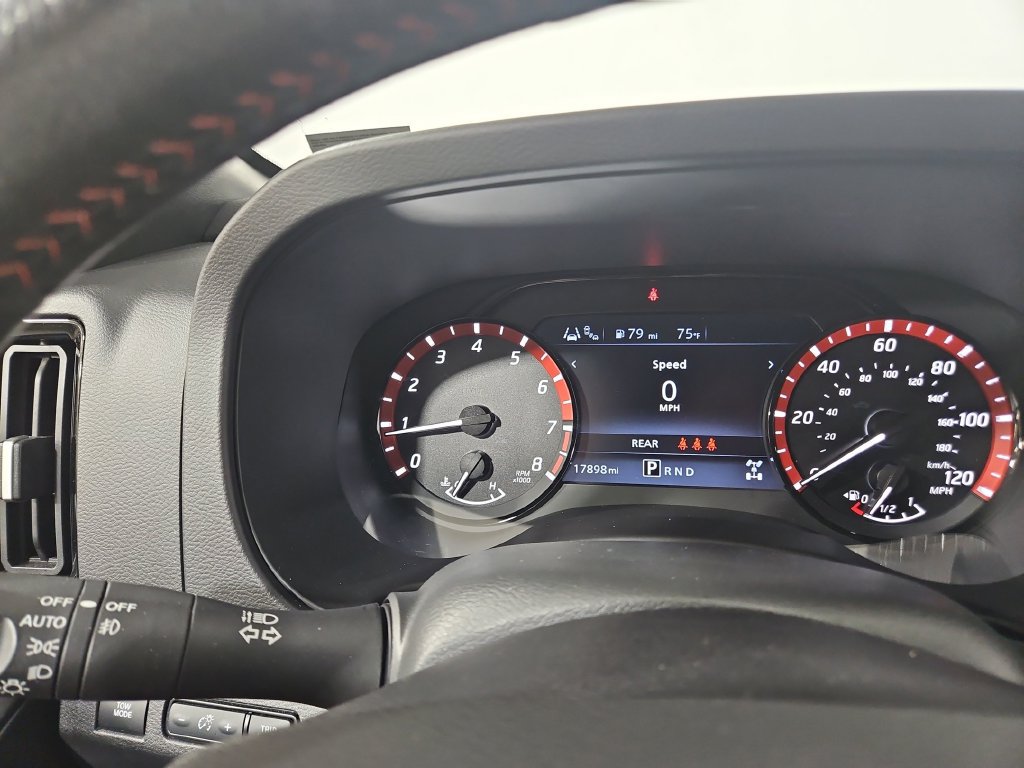 Certified 2025 Nissan Frontier PRO-4X w/ Pro Convenience Package AWD/4WD image 17