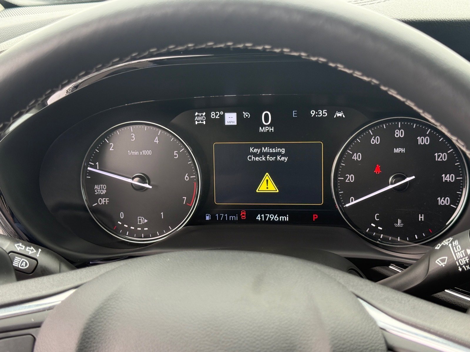 Used 2023 Buick Envision Avenir image 16