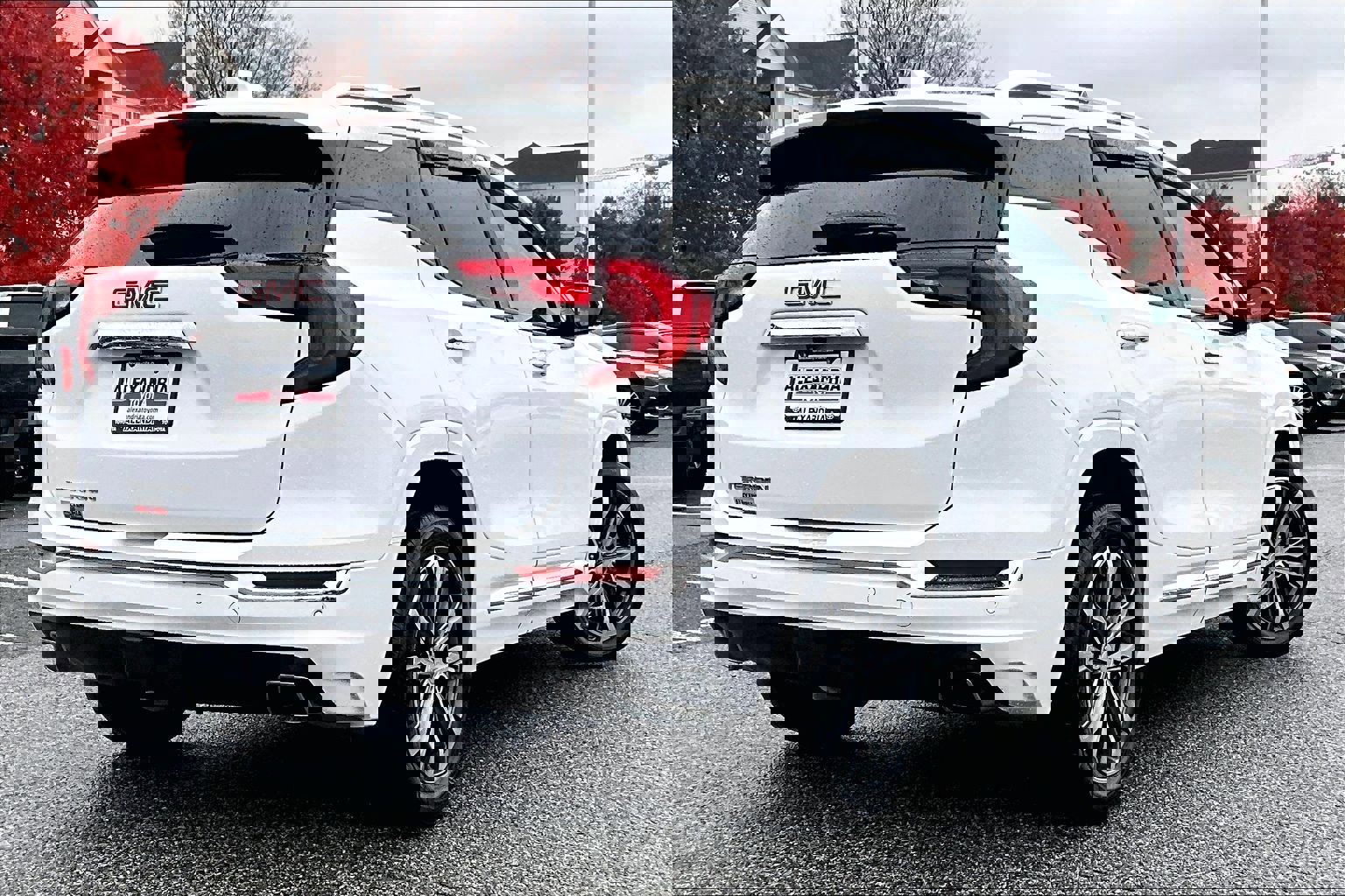 Used 2020 GMC Terrain Denali w/ LPO, Floor Liner Package image 11