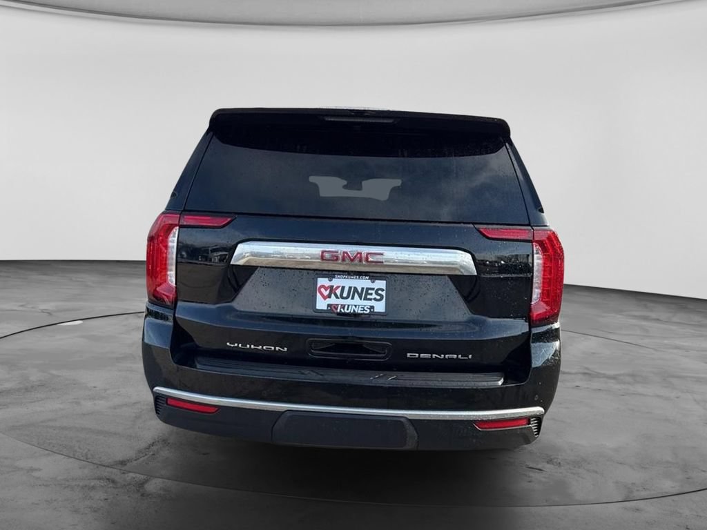Used 2023 GMC Yukon XL Denali AWD/4WD image 10