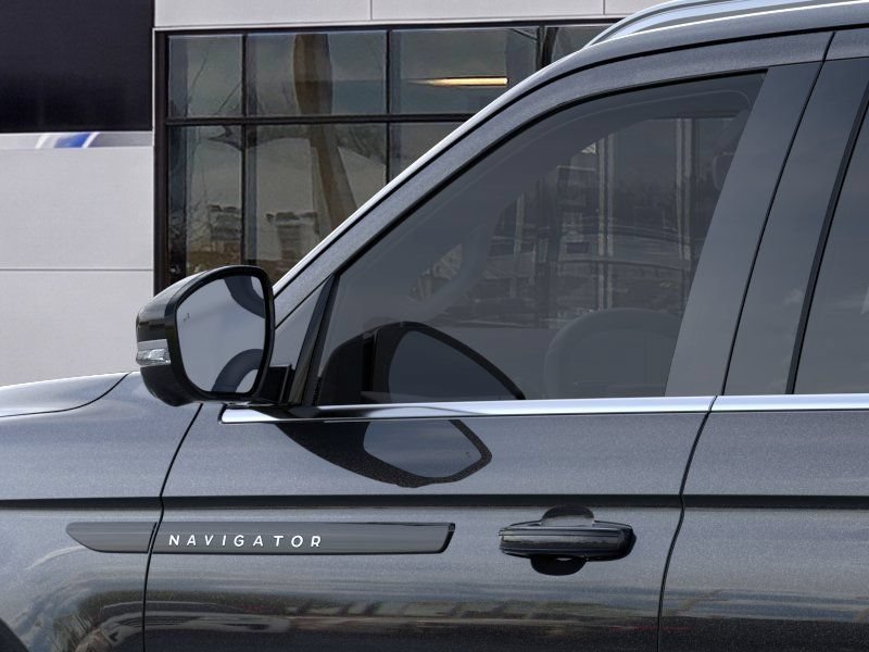 New 2026 Lincoln Navigator L Black Label AWD/4WD image 32