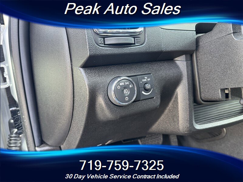 Used 2012 GMC Acadia SLT image 16