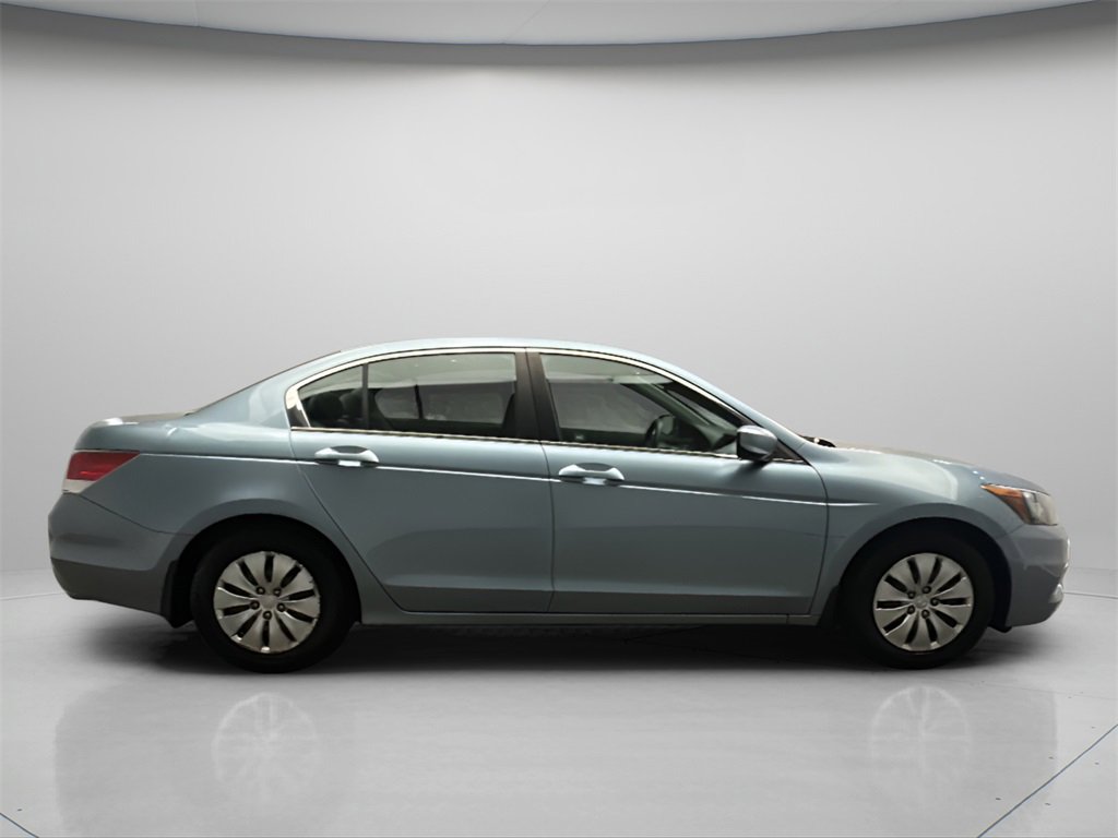 Used 2011 Honda Accord LX image 7