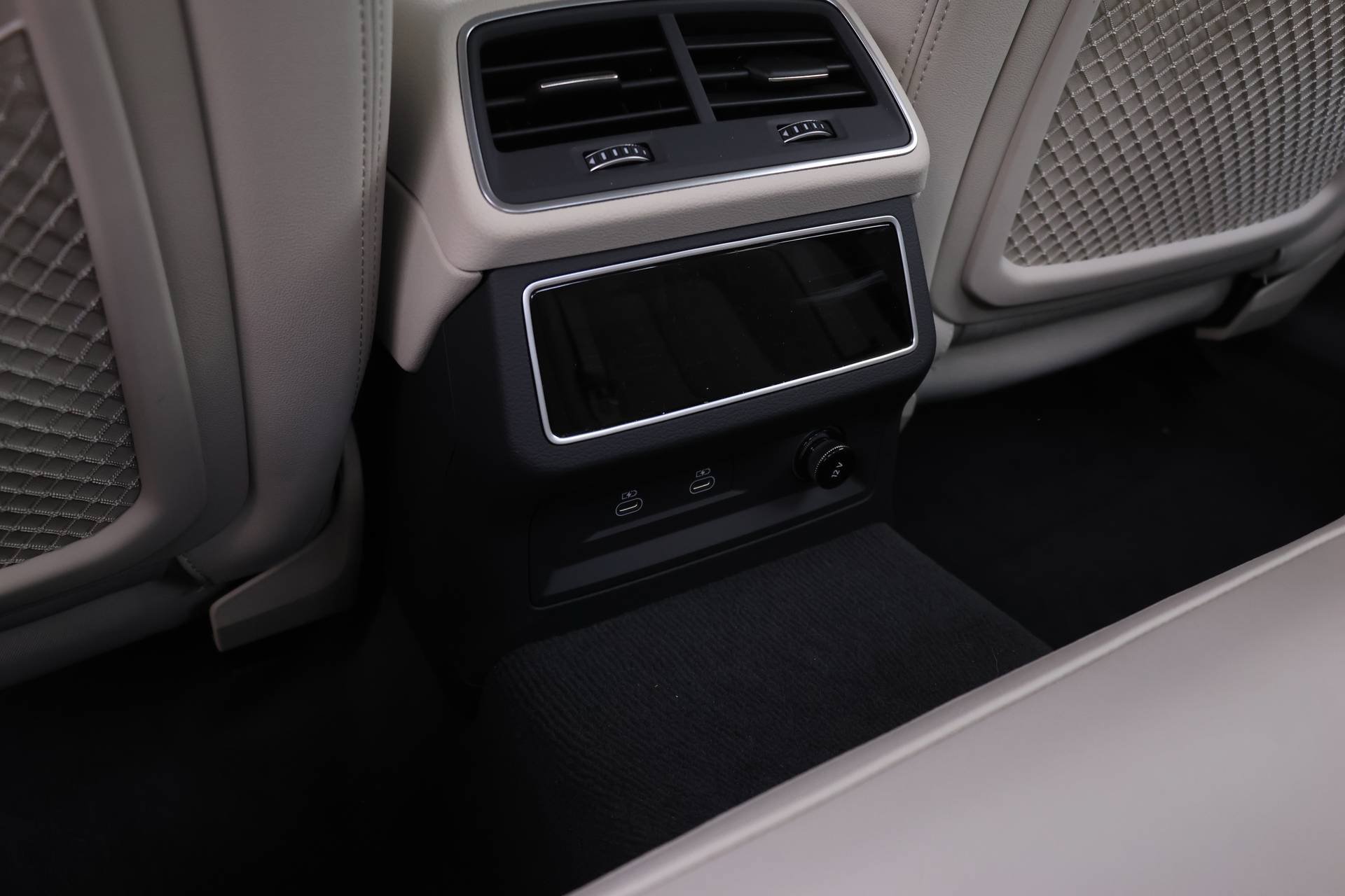 Certified 2025 Audi A6 Premium Plus w/ Premium Plus Package AWD/4WD image 15