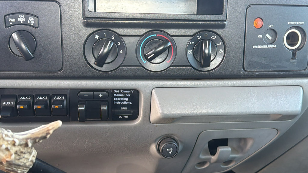 Used 2006 Ford F350 XL AWD/4WD image 14