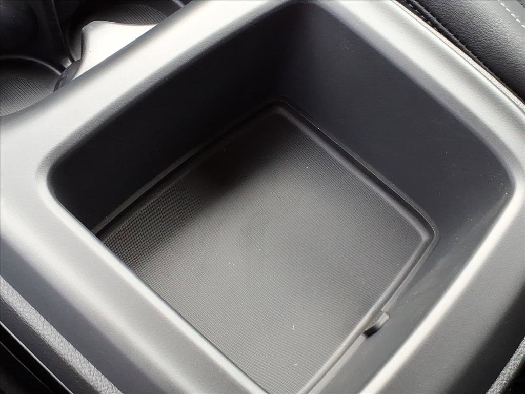 New 2026 Chrysler Pacifica Select image 31