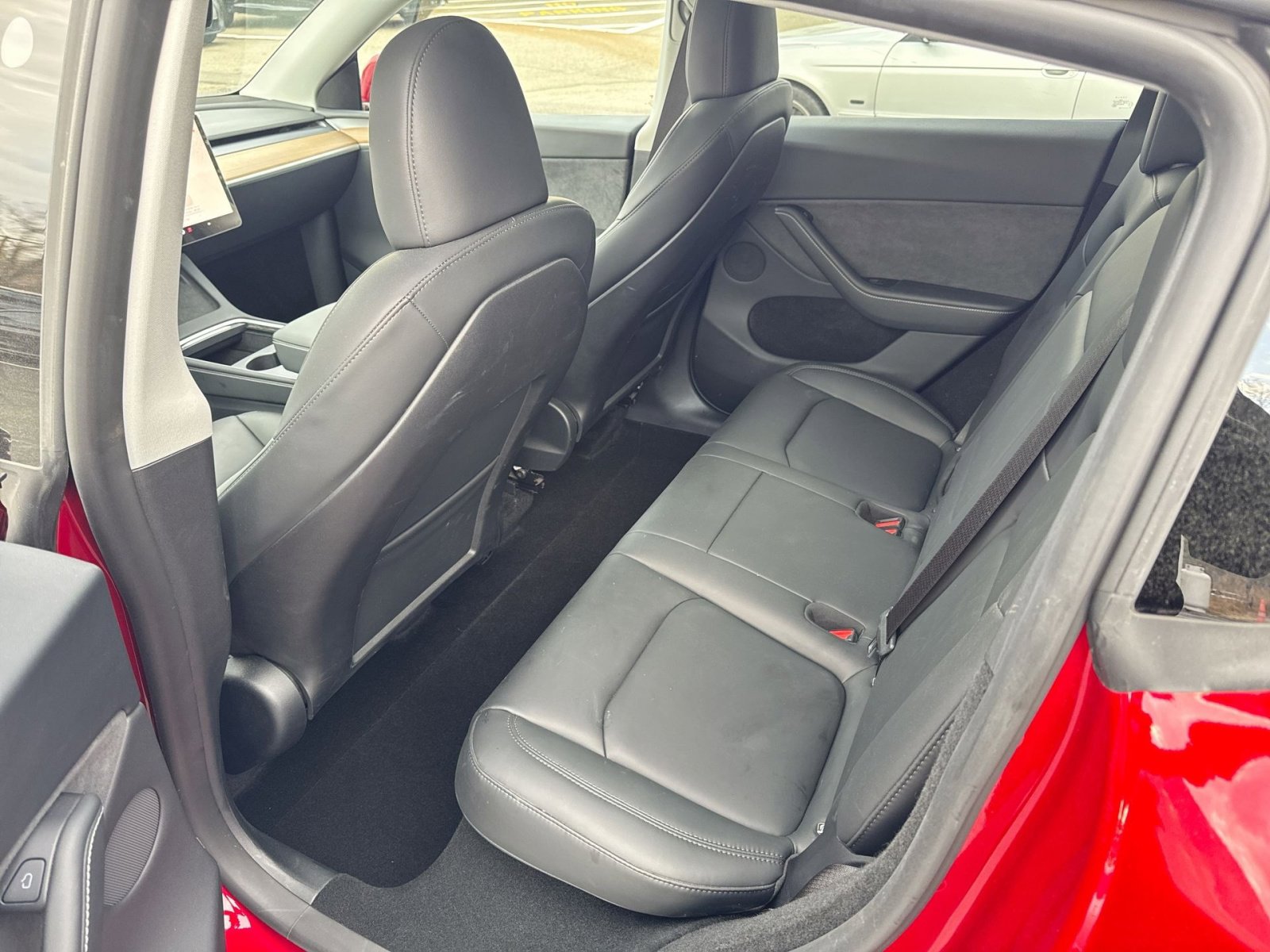 Used 2024 Tesla Model Y Long Range image 25