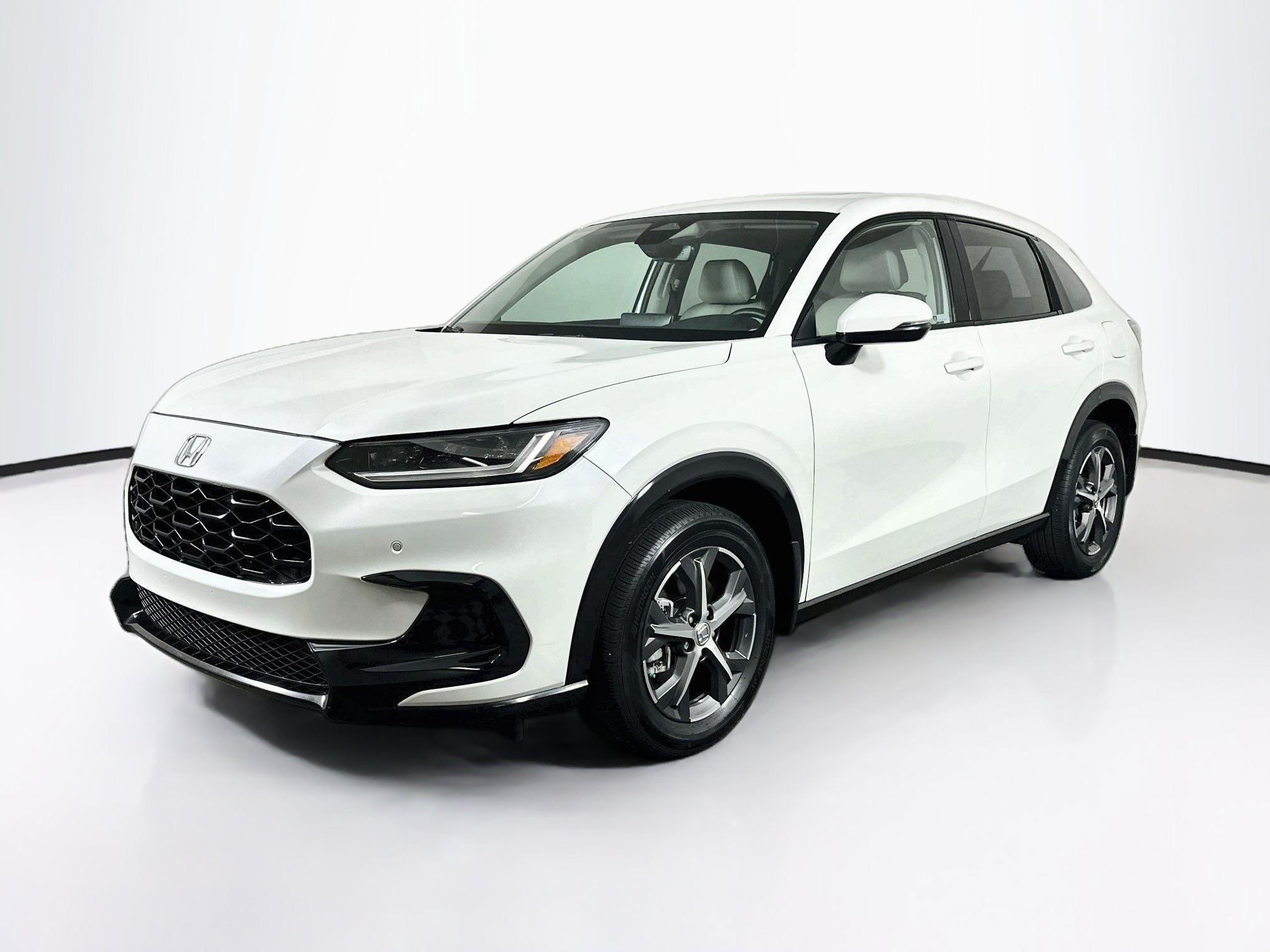 Used 2024 Honda HR-V EX-L image 3