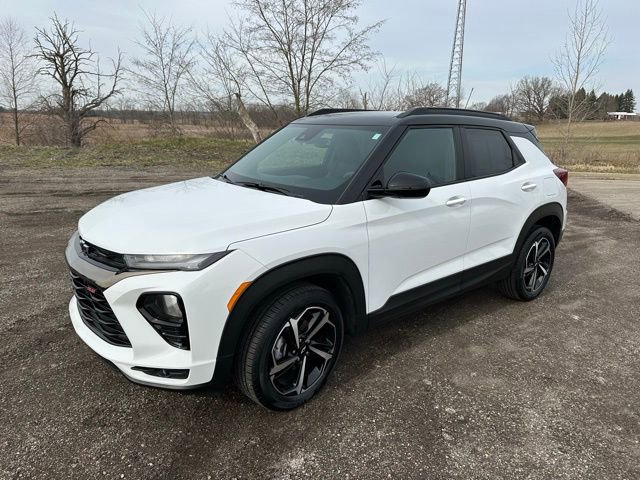 Used 2023 Chevrolet TrailBlazer RS w/ Convenience Package image 2