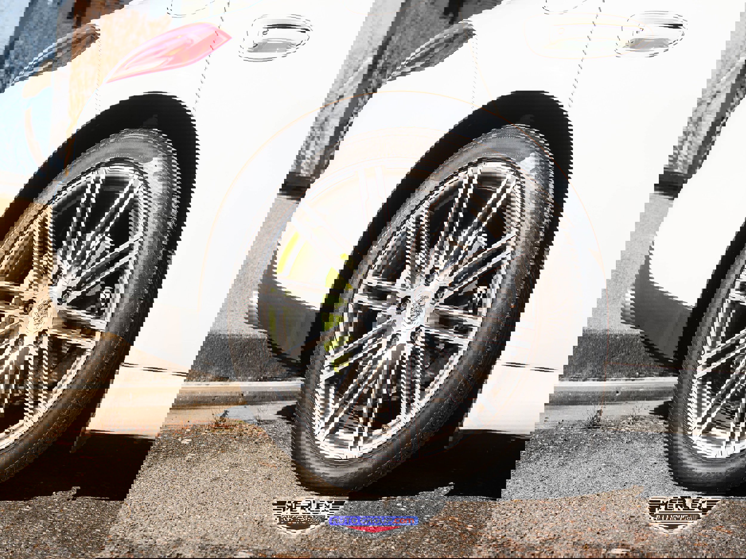 Used 2015 Porsche Panamera S w/ Premium Package Plus image 11