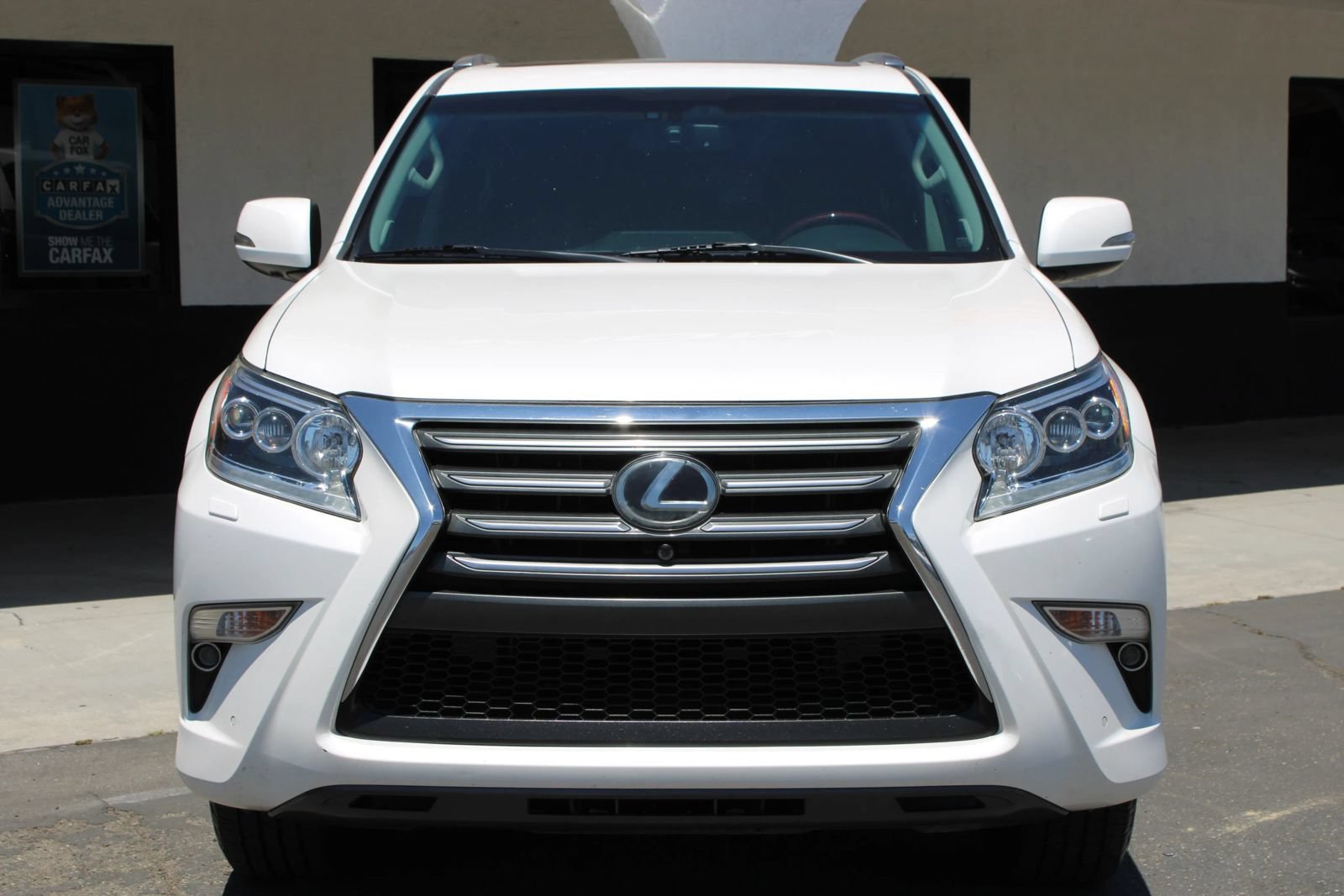 Used 2018 Lexus GX 460 Luxury AWD/4WD image 2