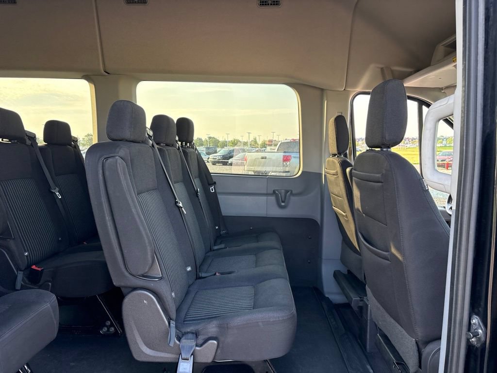Used 2017 Ford Transit 350 XLT RWD image 14