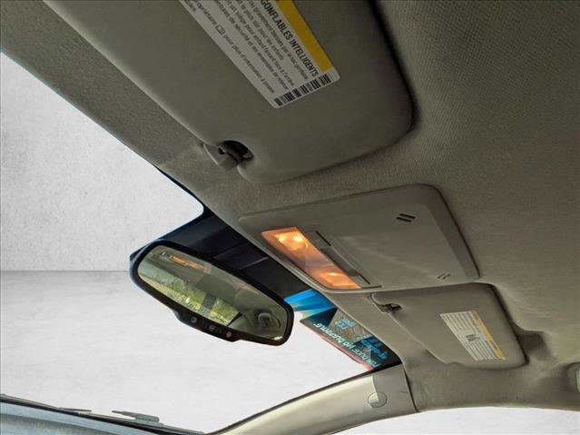 Used 2017 Chevrolet Sonic LT w/ Convenience Package image 21