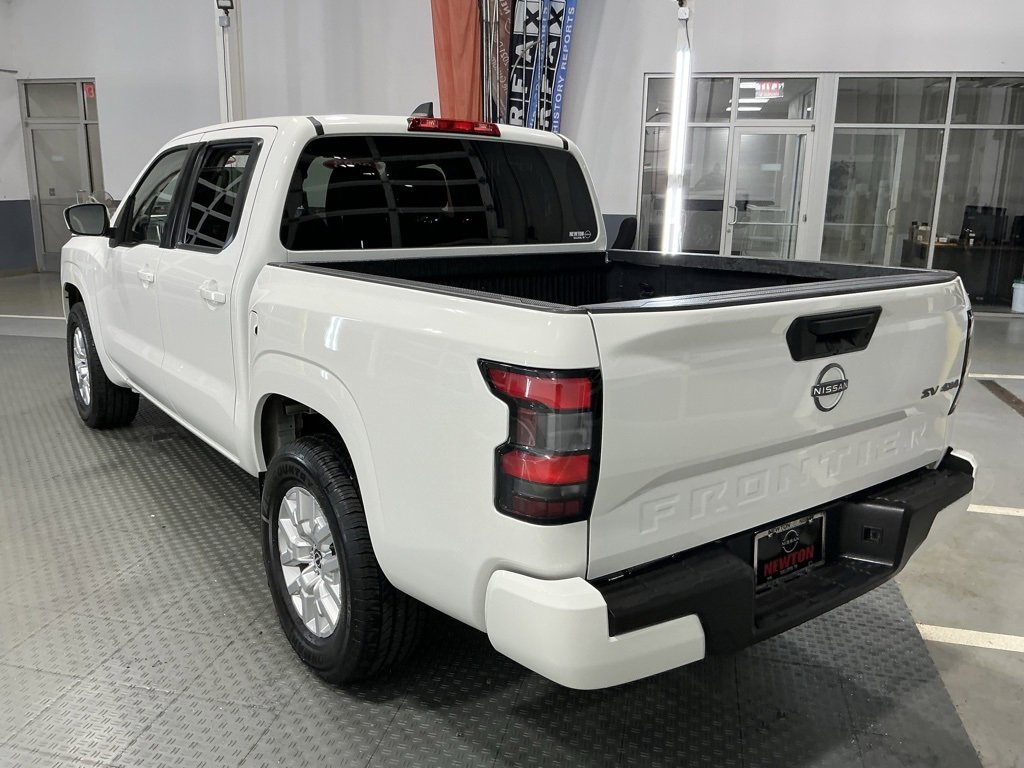 Used 2023 Nissan Frontier SV image 33
