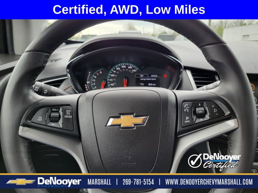 Used 2021 Chevrolet Trax LT w/ LT Convenience Package AWD/4WD image 10