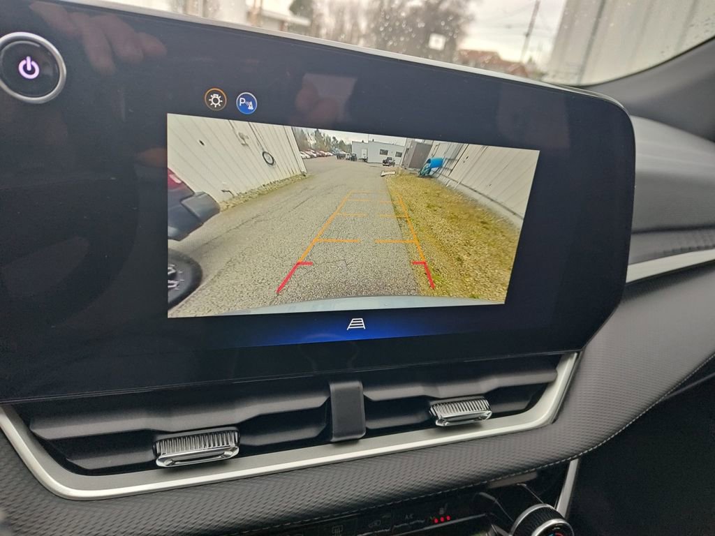 Used 2026 Chevrolet Equinox LT image 20