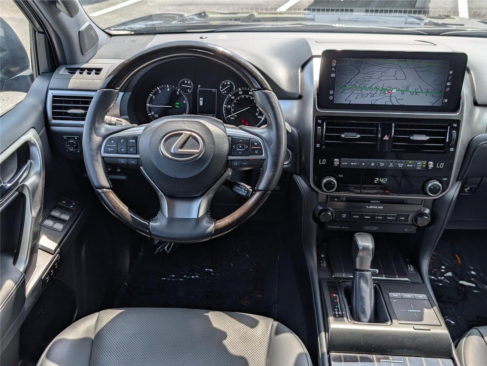 Used 2023 Lexus GX 460 Premium w/ Premium Plus Package AWD/4WD image 18