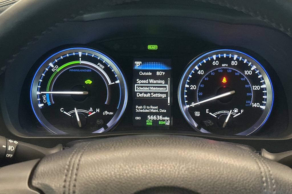 Used 2017 Toyota Highlander Limited Platinum AWD/4WD image 26