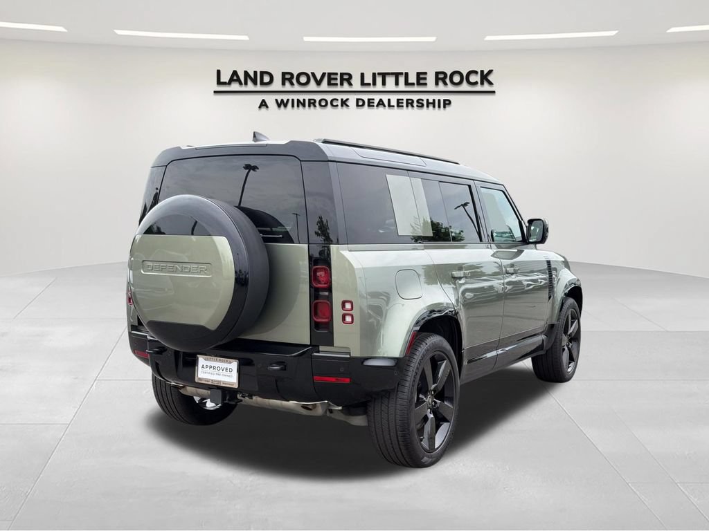 Used 2025 Land Rover Defender 110 X-Dynamic SE AWD/4WD image 2