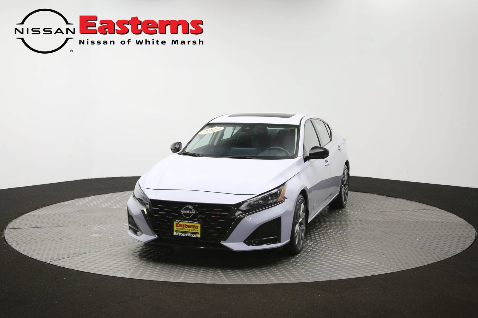 Used 2023 Nissan Altima 2.0 SR FWD image 53