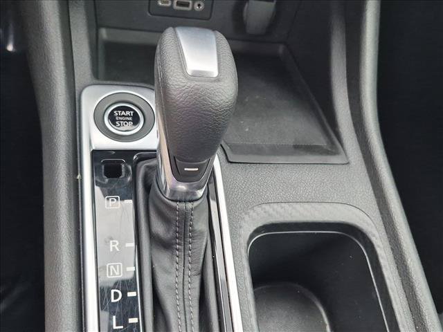 Used 2023 Nissan Sentra SV FWD image 12