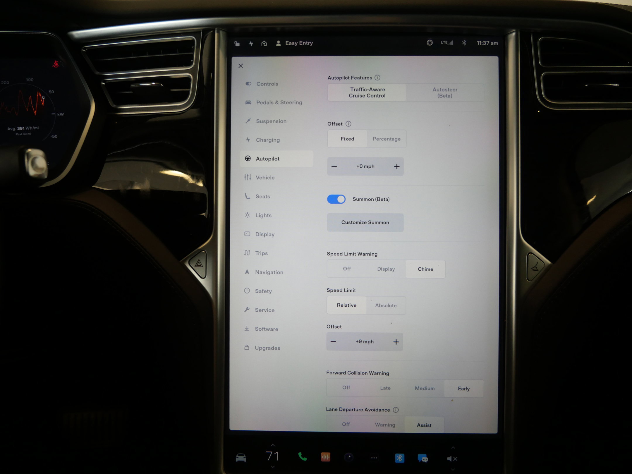 Used 2016 Tesla Model X 75D AWD/4WD image 32