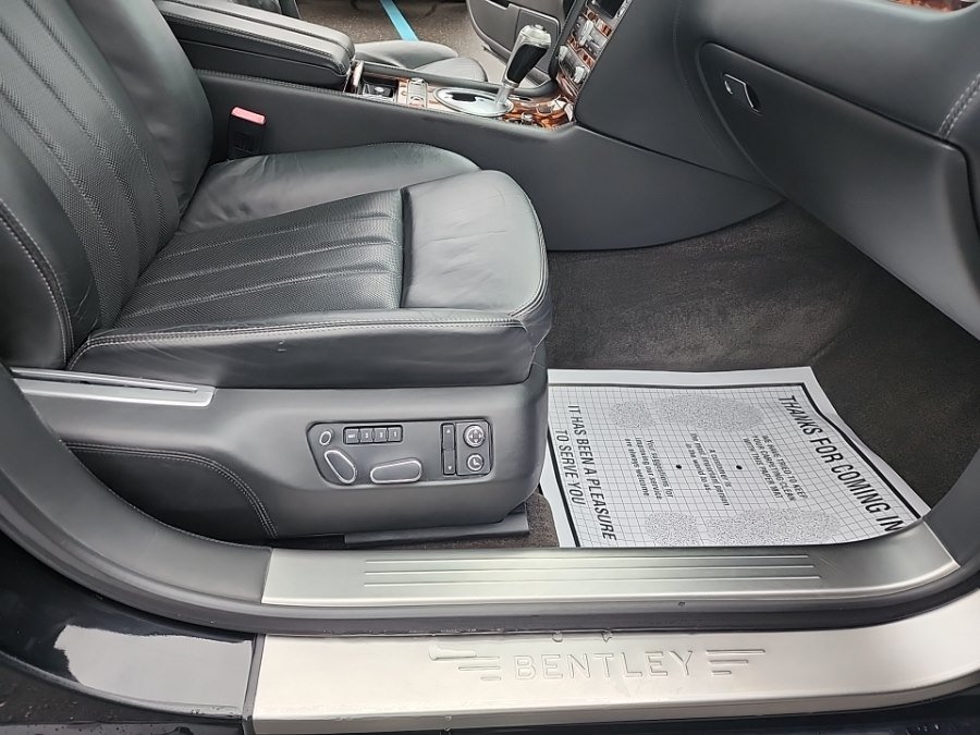 Used 2007 Bentley Flying Spur Flying Spur AWD/4WD image 48