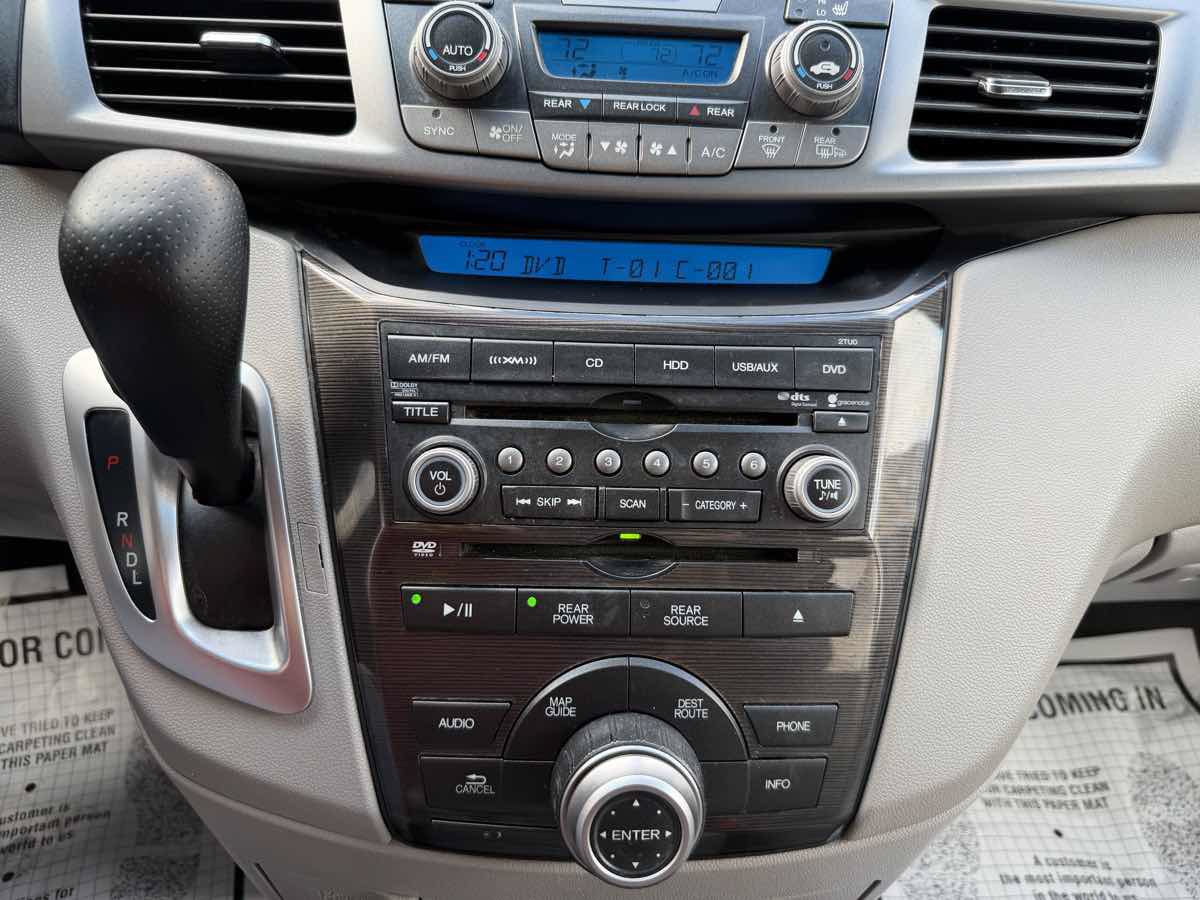 Used 2011 Honda Odyssey Touring image 20