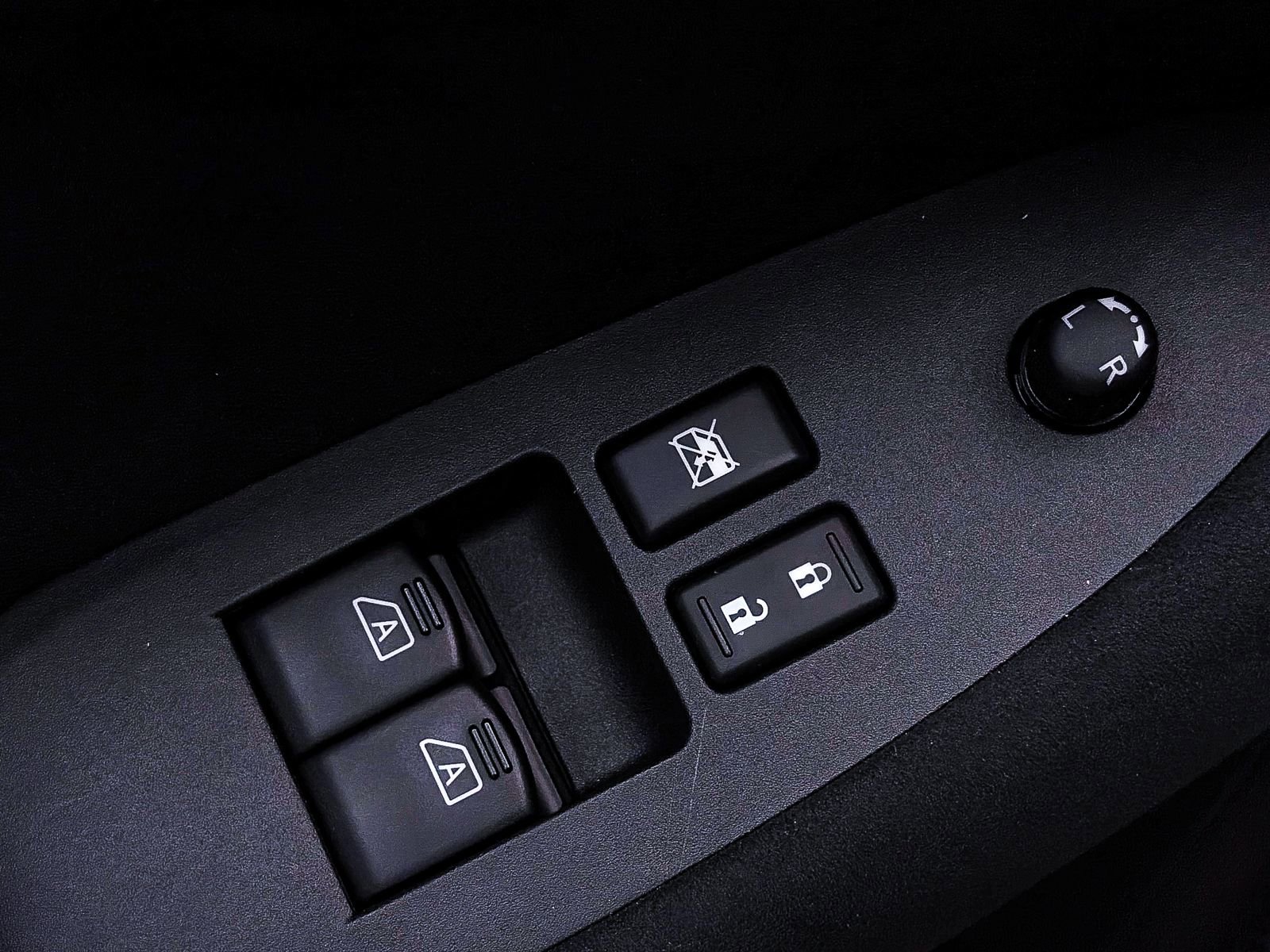 Used 2024 Nissan Z Performance w/ Floor Mat Package image 18