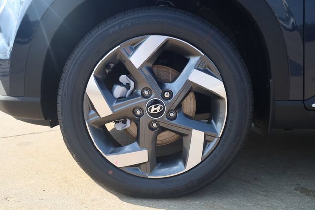 New 2026 Hyundai Venue SEL FWD image 8