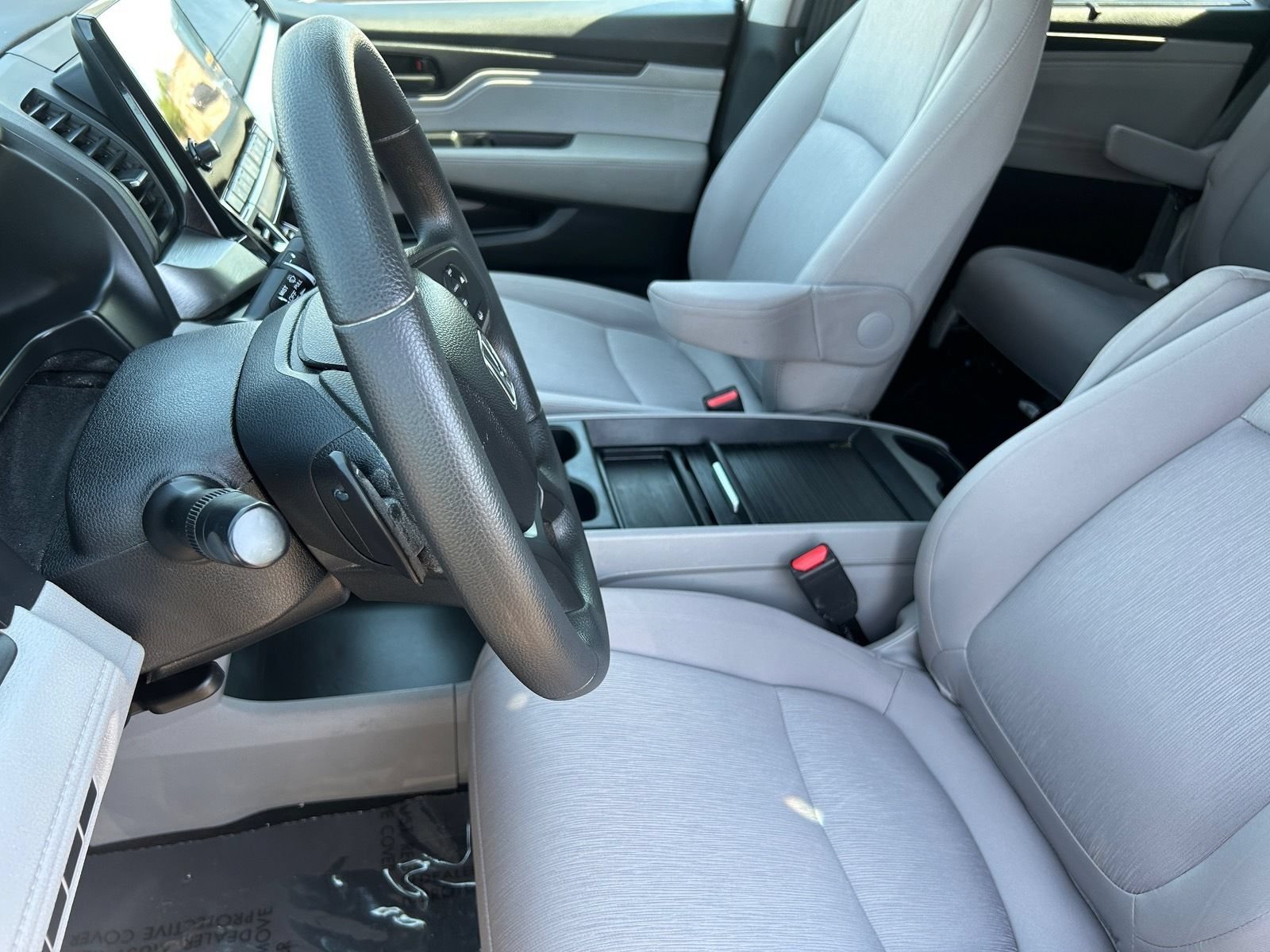 Used 2024 Honda Odyssey EX image 17