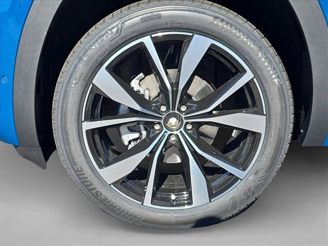 New 2026 Volkswagen Atlas Cross Sport SEL Premium R-Line image 9