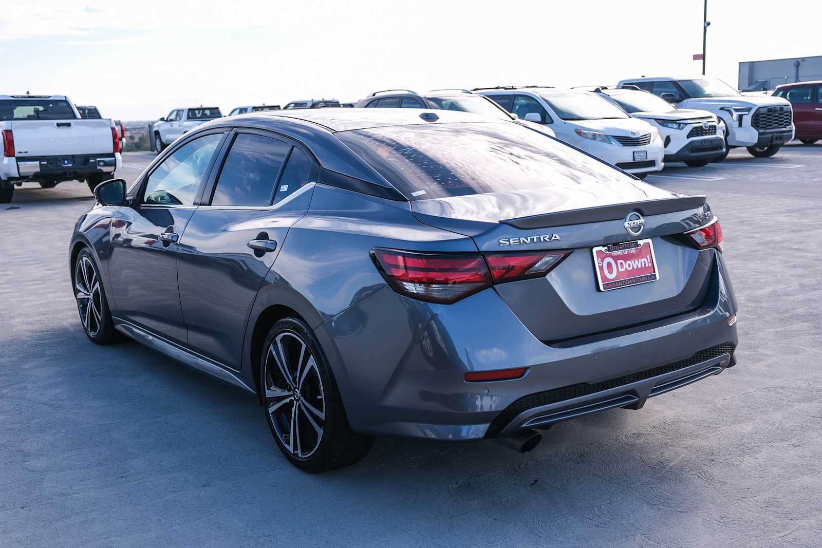 Used 2020 Nissan Sentra SR w/ Premium Package FWD image 6