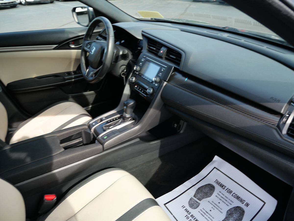 Used 2018 Honda Civic Sport image 28