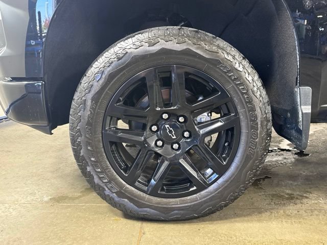 Used 2023 Chevrolet Silverado 1500 LT Trail Boss w/ Convenience Package II AWD/4WD image 13