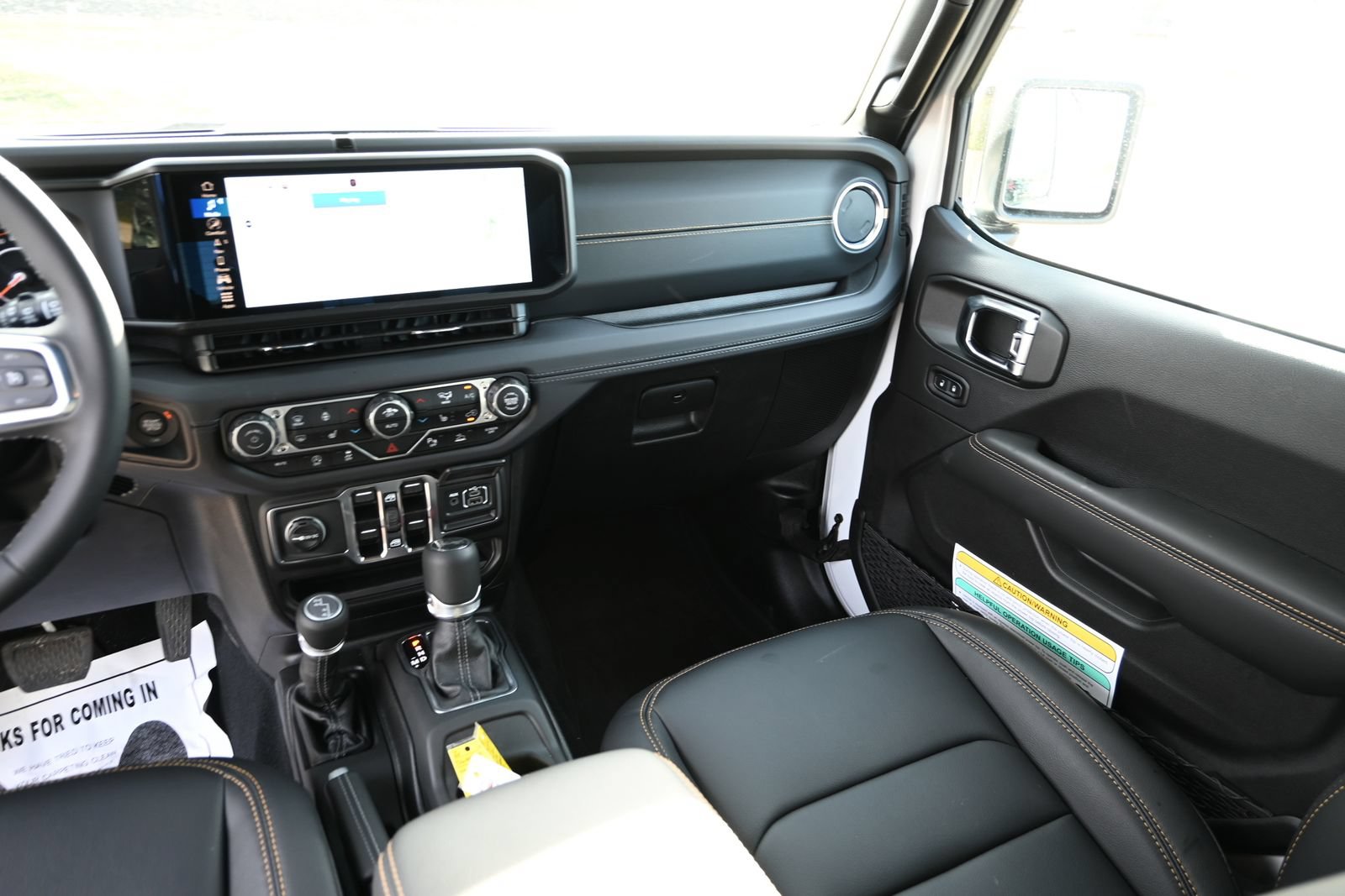New 2025 Jeep Wrangler Unlimited Sahara AWD/4WD image 24