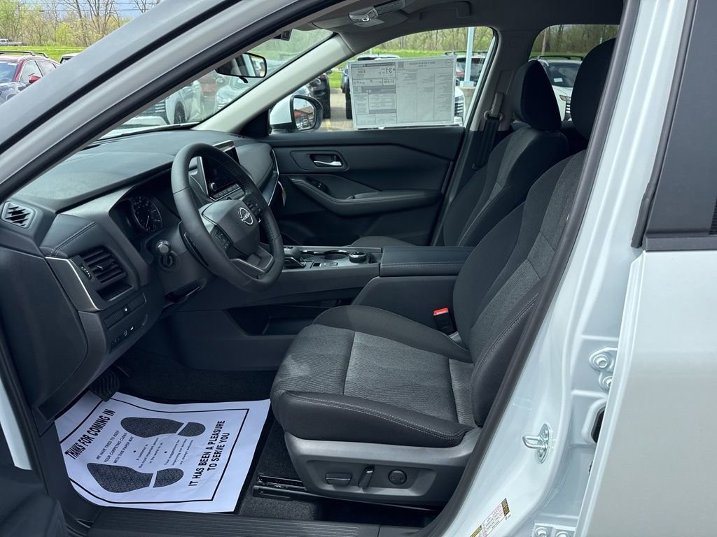 New 2026 Nissan Rogue SV image 13