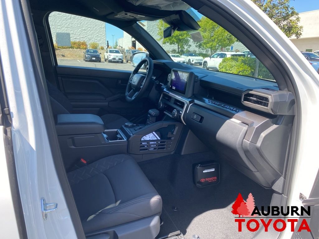 New 2026 Toyota Tacoma SR5 AWD/4WD image 11