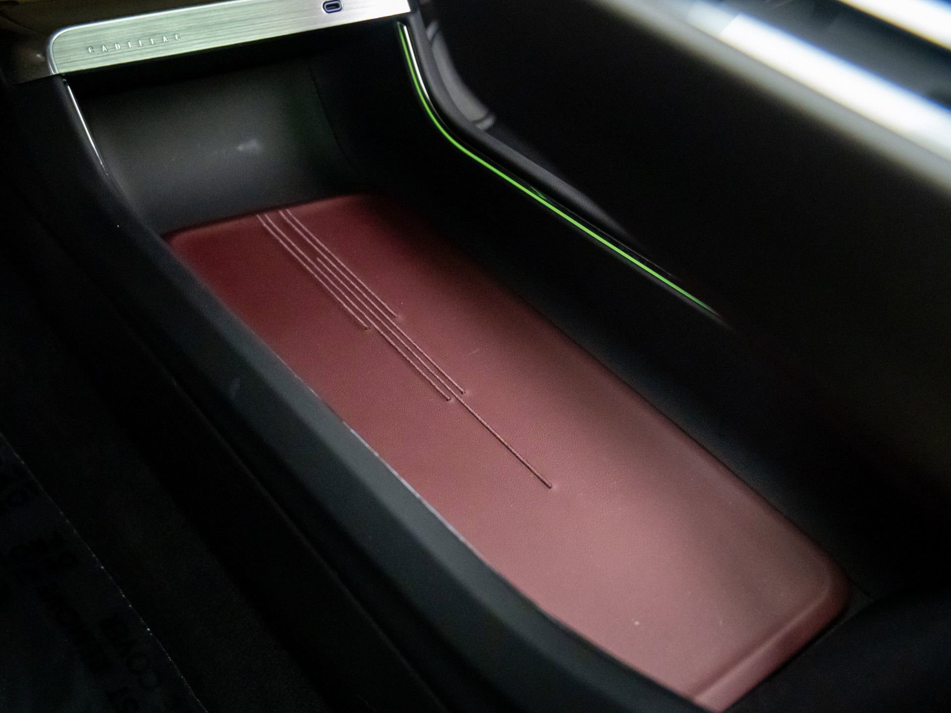 Certified 2025 Cadillac Lyriq Luxury image 29