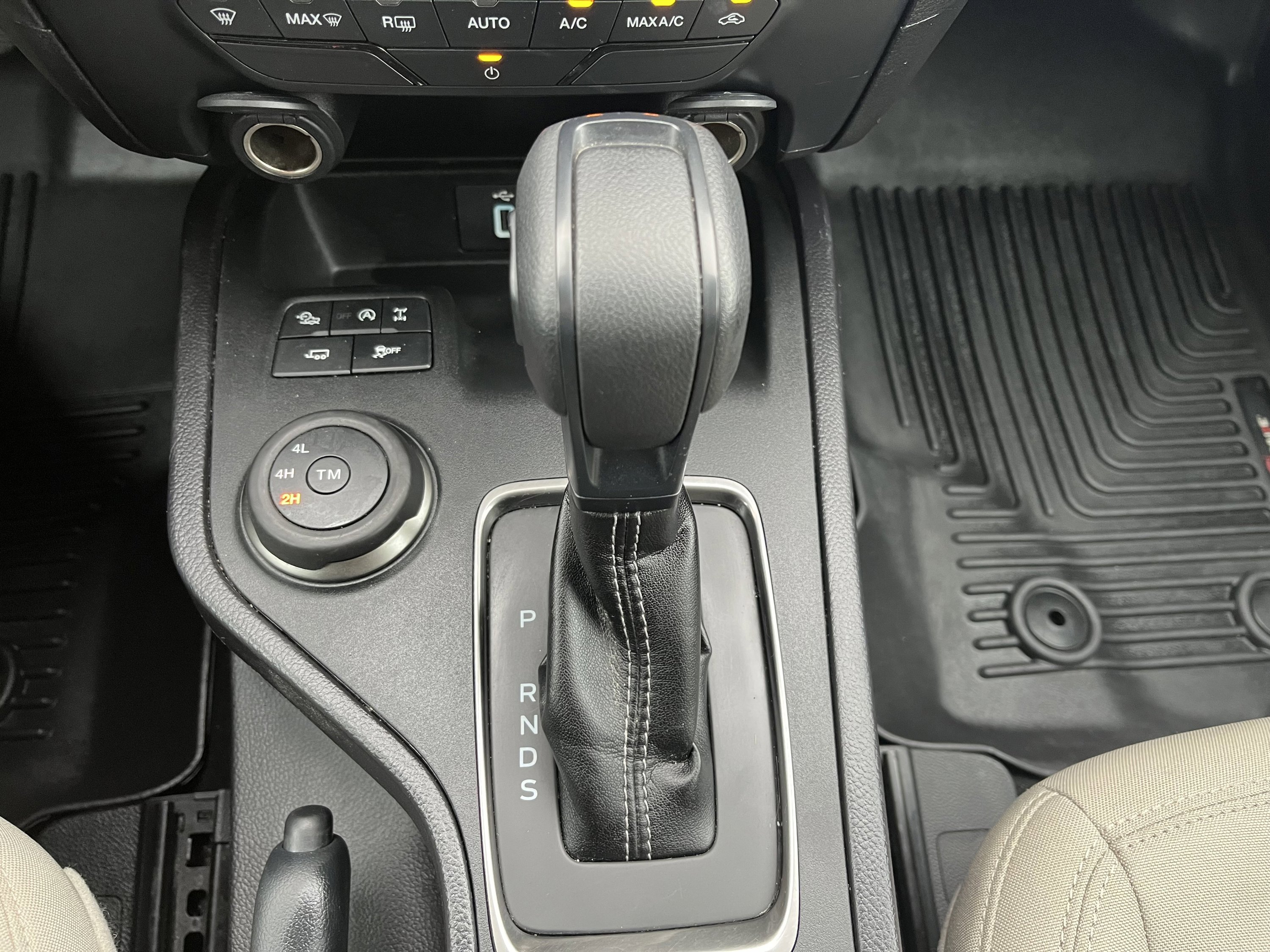 Used 2021 Ford Ranger XLT w/ FX4 Off-Road Package image 11