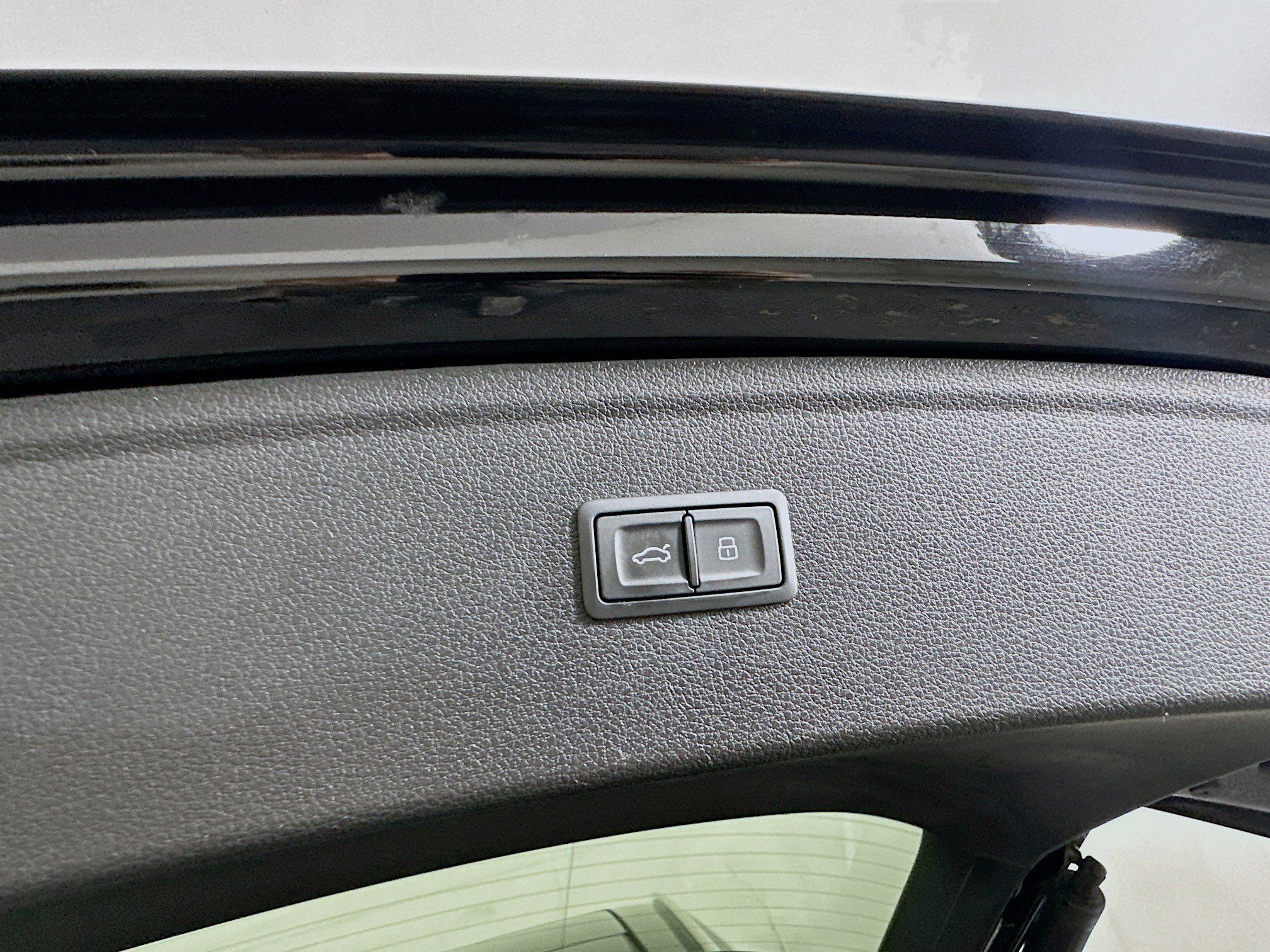 Used 2023 Audi Q5 2.0T Premium Plus w/ Premium Plus Package image 29