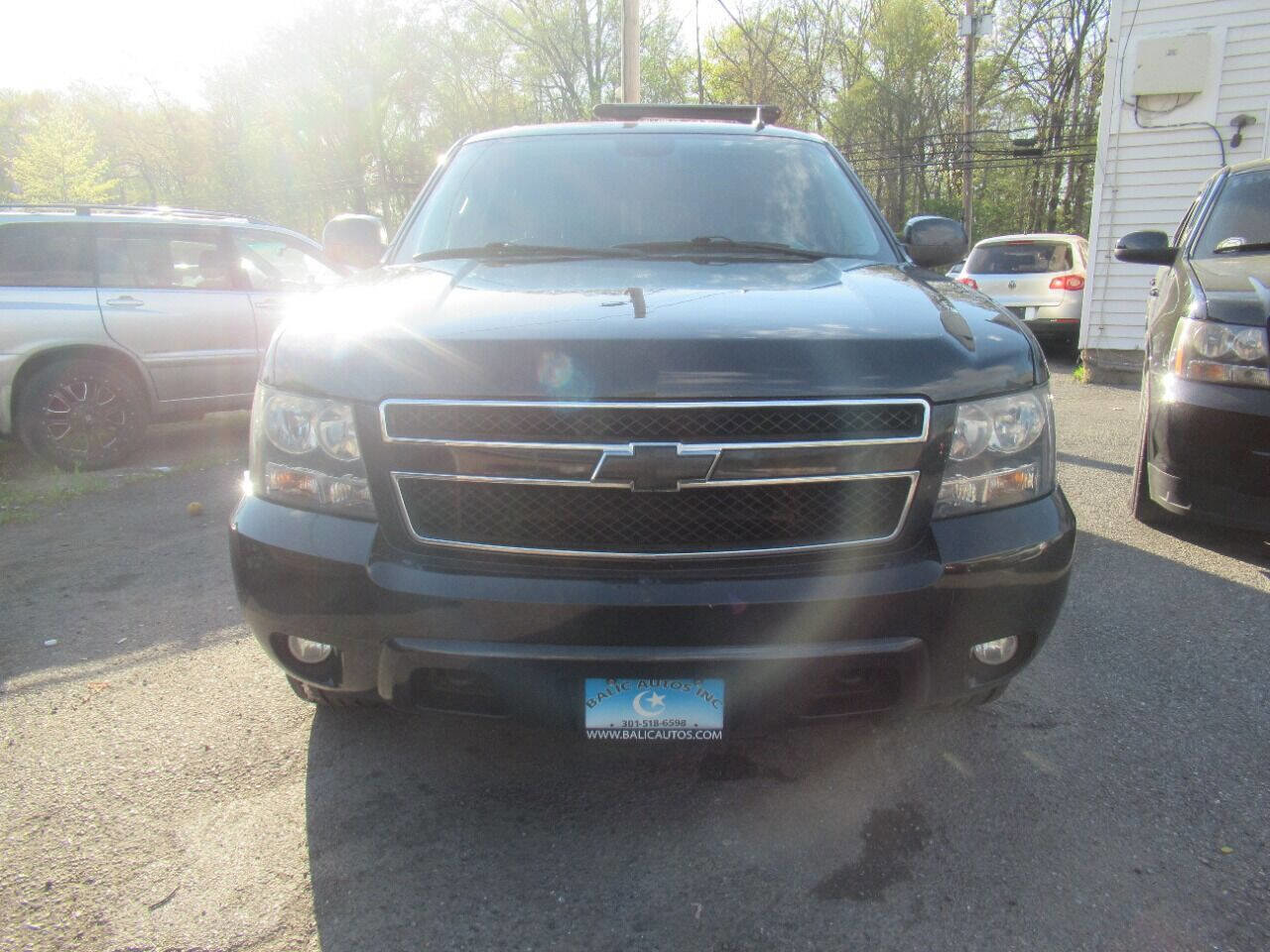 Used 2013 Chevrolet Suburban LS w/ Convenience Package 1 image 2