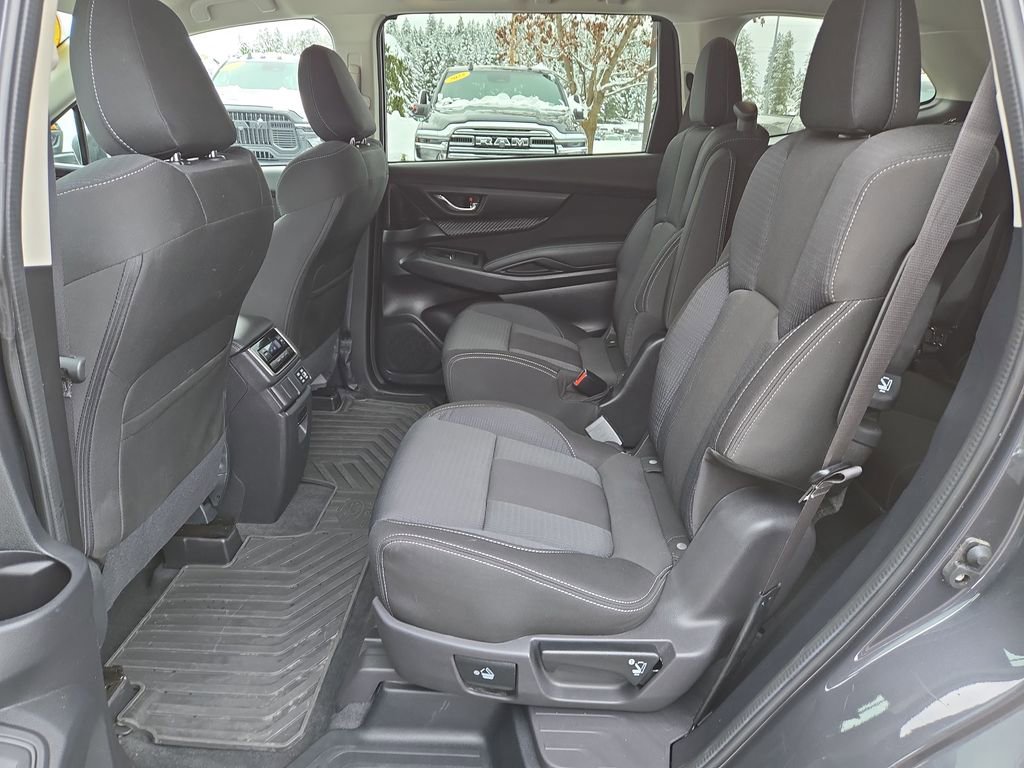 Used 2025 Subaru Ascent Premium w/ Premium Package image 15