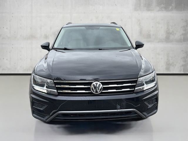 Used 2020 Volkswagen Tiguan SE image 2