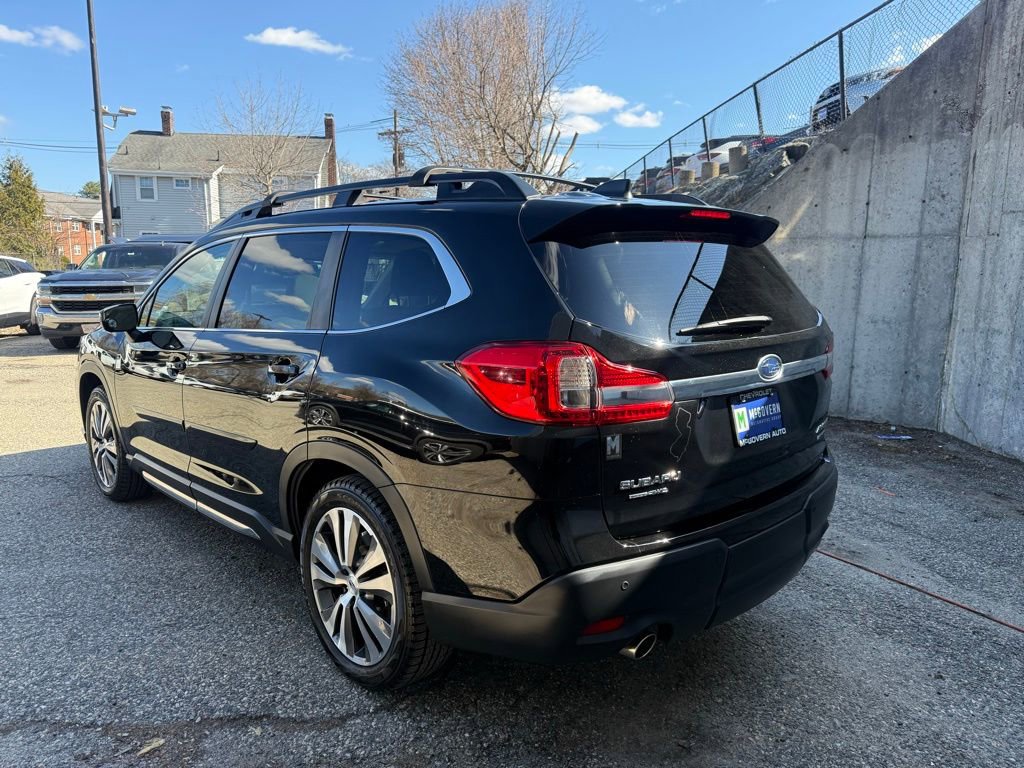 Used 2022 Subaru Ascent Limited w/ Technology Package image 3